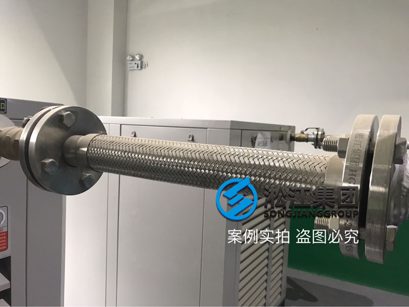 工業(yè)壓縮機儀表用氣源金屬軟管使用現場